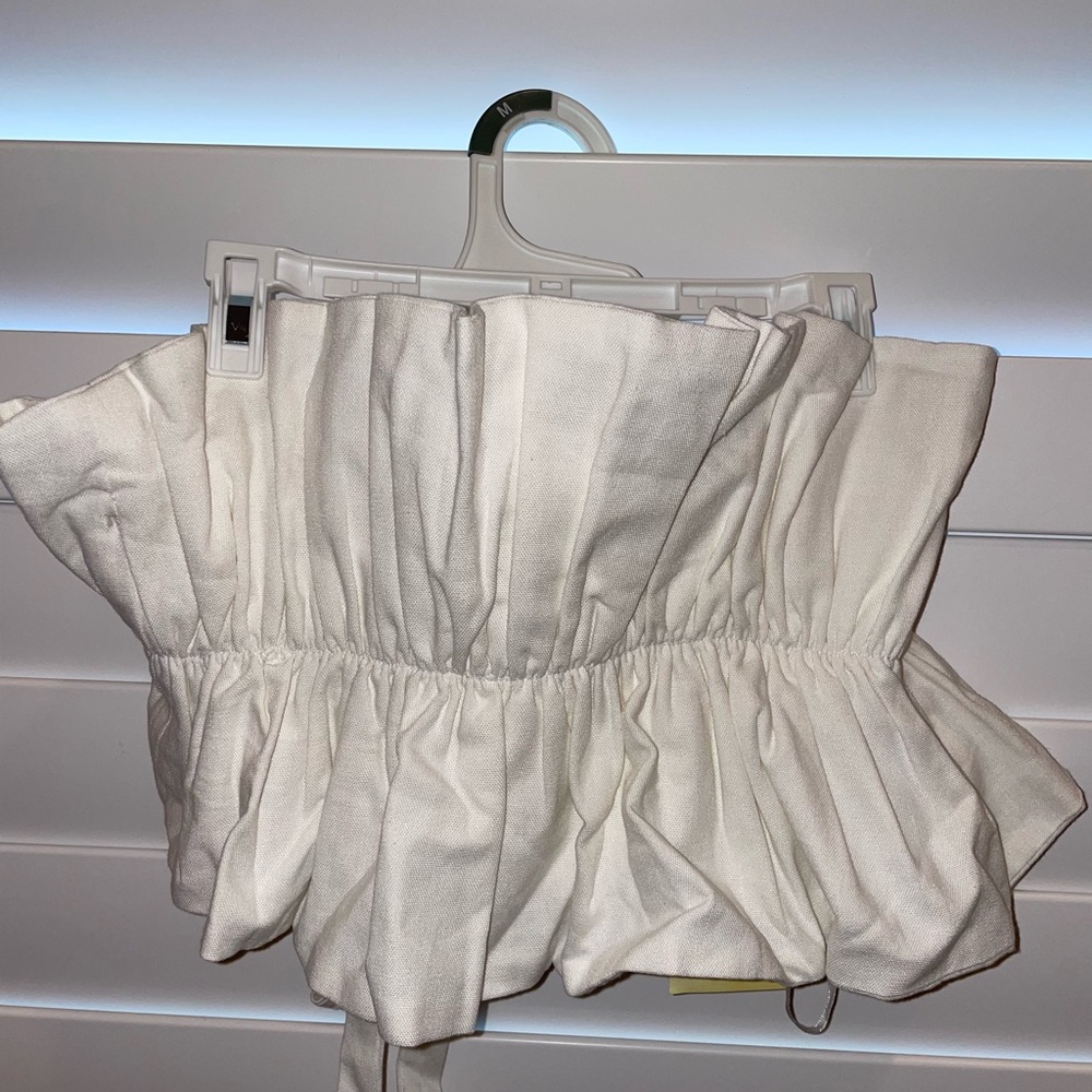 WHITE RUFFLE BANDEAU TOP